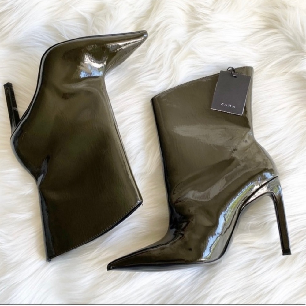Zara pointed toe boots
